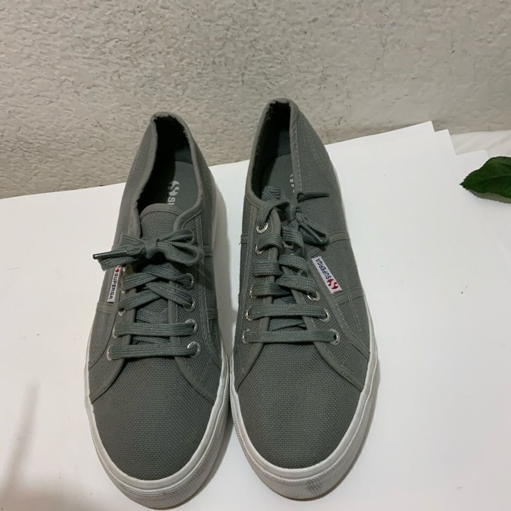 Superga Low top Trainer Sneakers size 9/40
